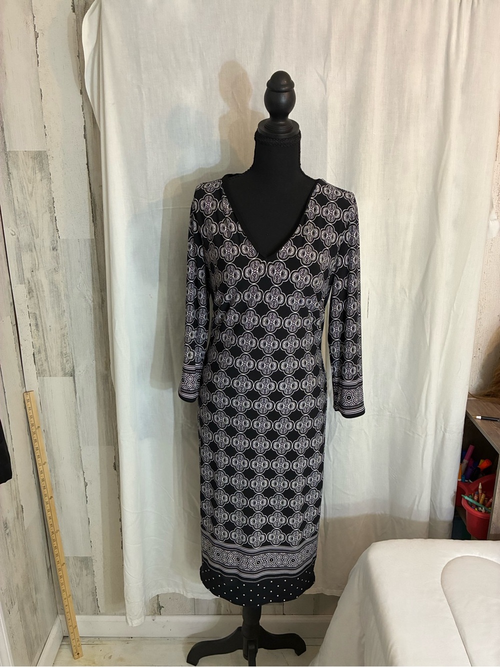 White House Black Market Black and White Printed V-Neck Midi Dress